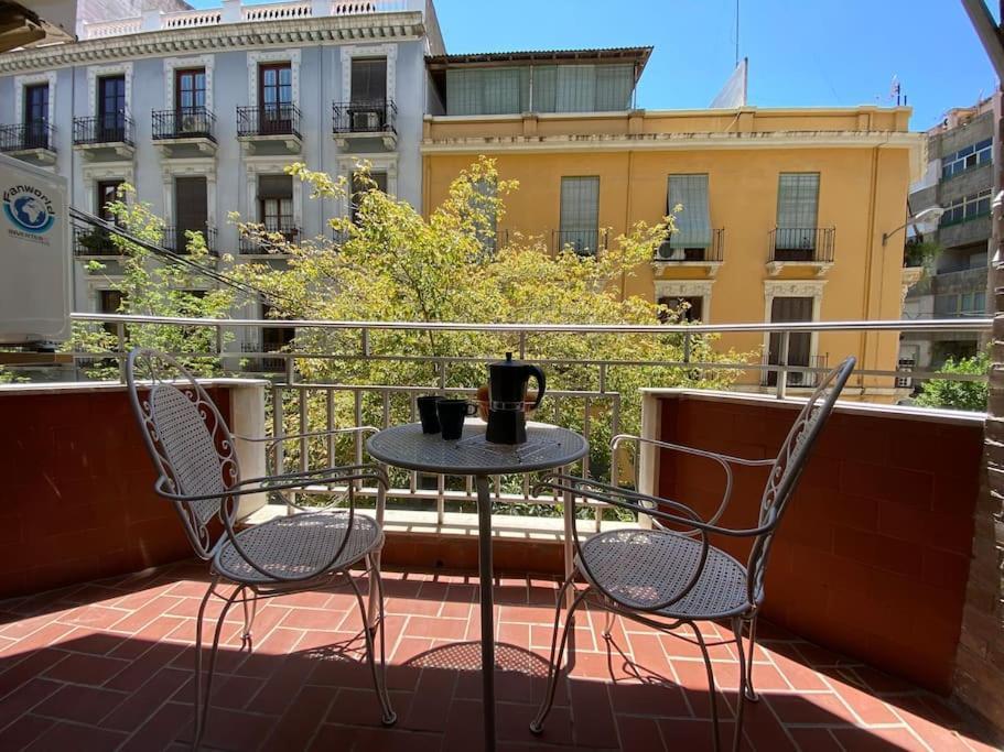 Apartamento Piso En El Centro De Granada. Parking Opcional Exterior foto