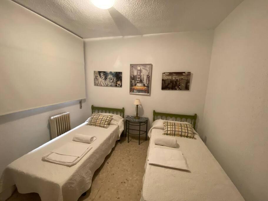 Apartamento Piso En El Centro De Granada. Parking Opcional Exterior foto